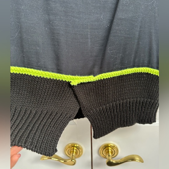 Hache Lightweight Top with Neon Green Detail - Picture 8 of 9